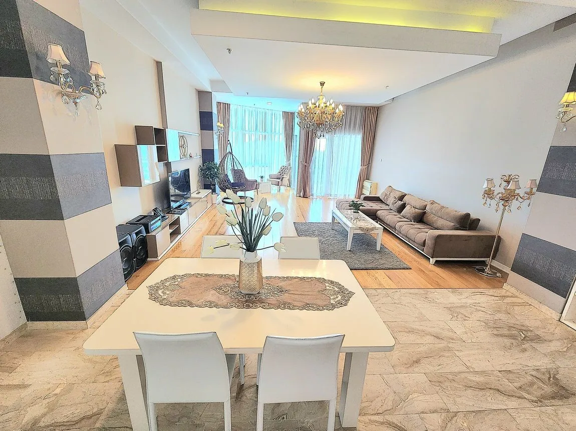 Sale, three bedroom apartment, 178m², Centar, Budva
