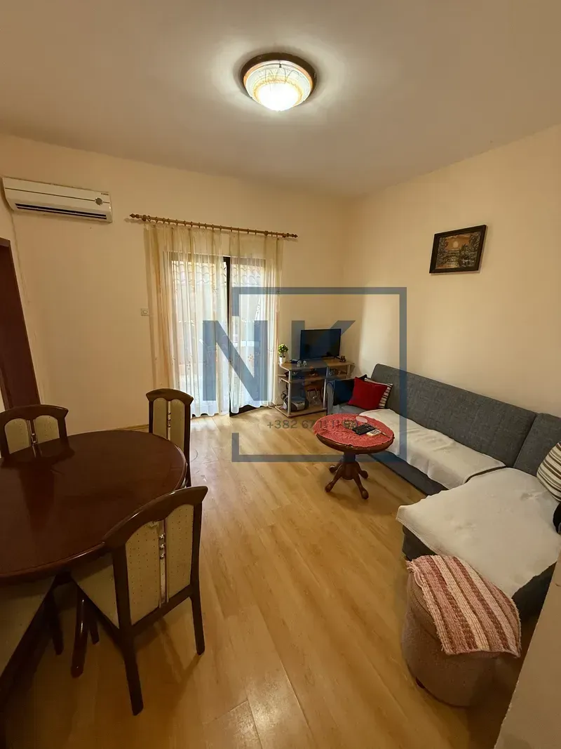 Prodaja, dvosoban stan, 57m², Baošići, Herceg Novi