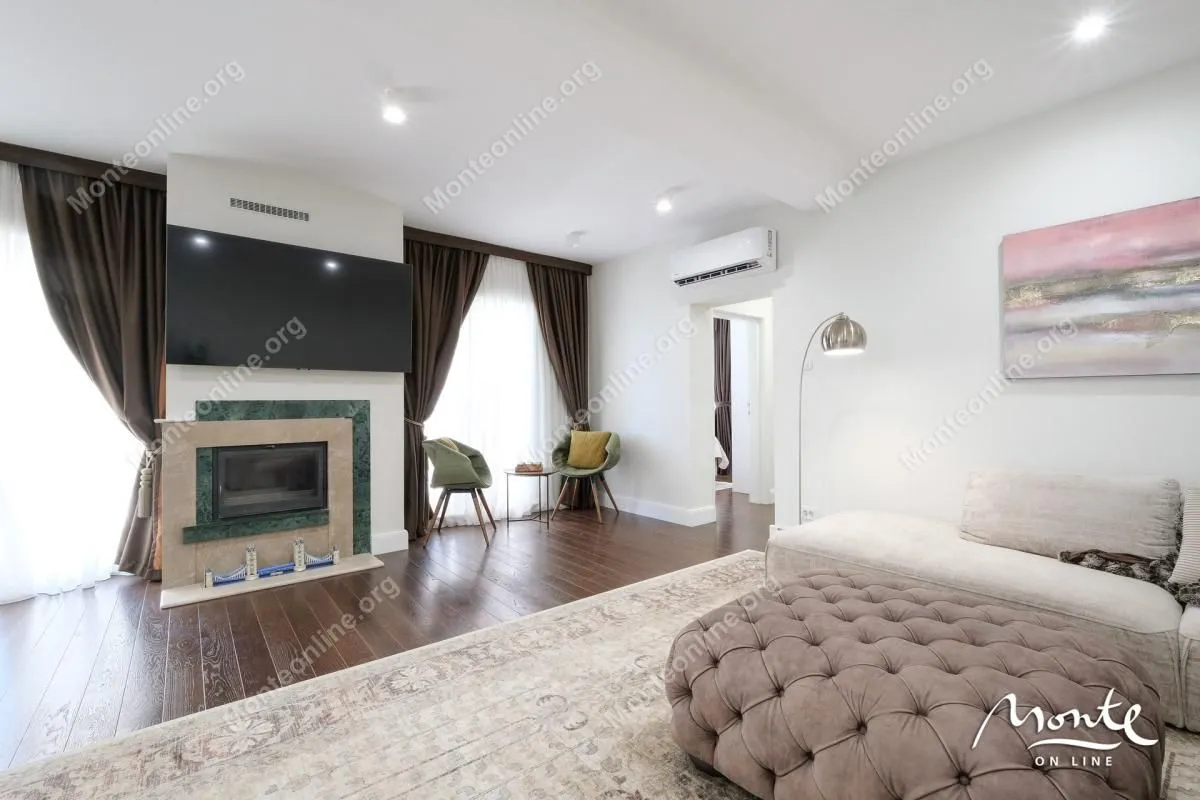 Prodaja, trosoban stan, 166m², Đenovići, Herceg Novi