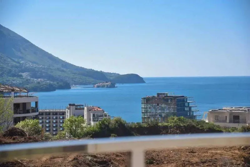 Sale, one bedroom apartment, 43m², Bečići, Budva