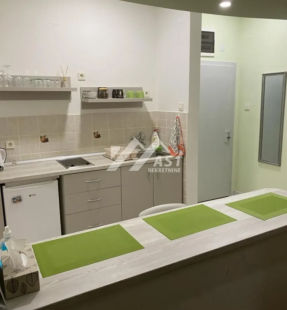Rent, one bedroom apartment, 35m², Bulevar Oslobodjenja, Novi Sad Sve Podlokacije