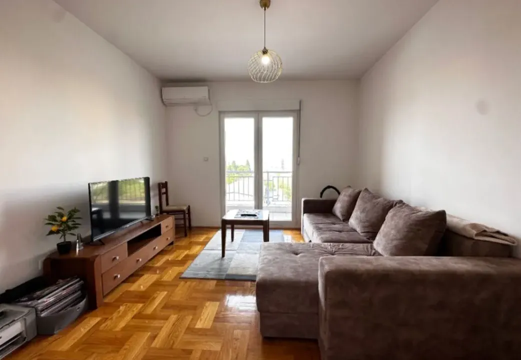 Rent, one bedroom apartment, 45m², Tuški Put, Podgorica