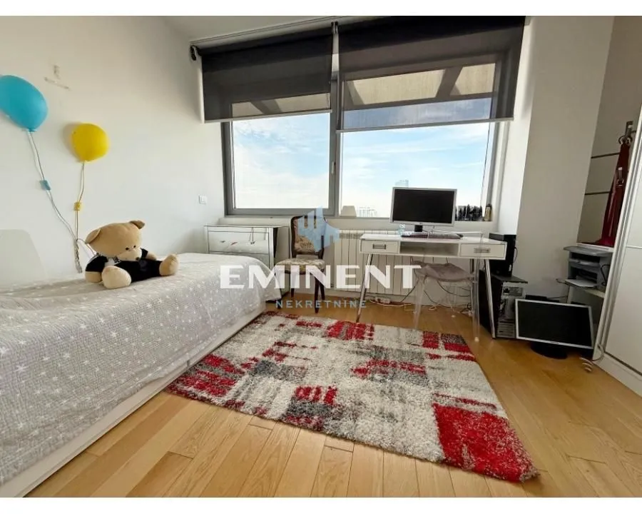 Sale, four bedroom apartment, 128m², Novi Beograd Blok 67, Novi Beograd Sve Podlokacije