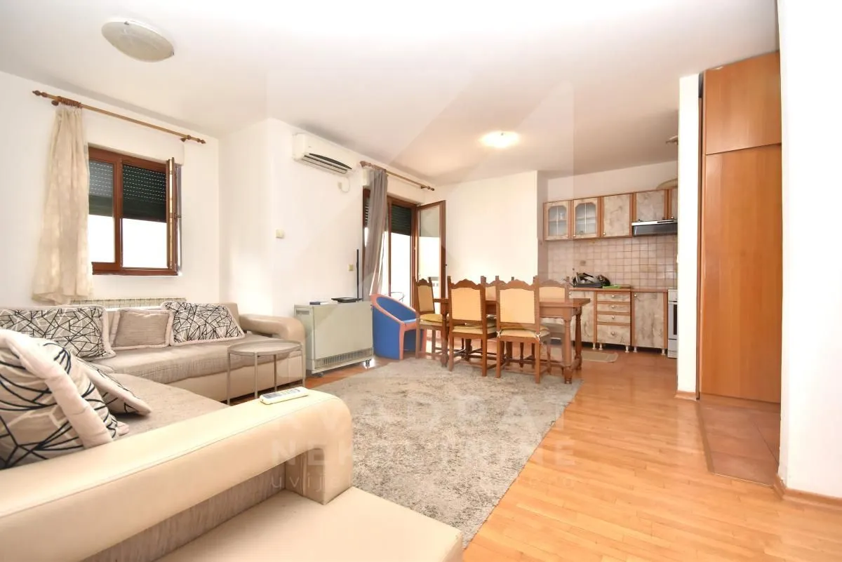 Rent, one bedroom apartment, 50m², Stari Aerodrom, Podgorica