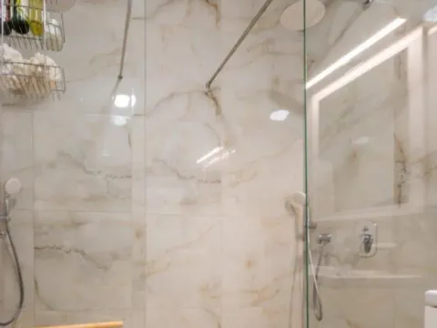 Sale, two bedroom apartment, 63m², Tivat, Crna Gora - image 5