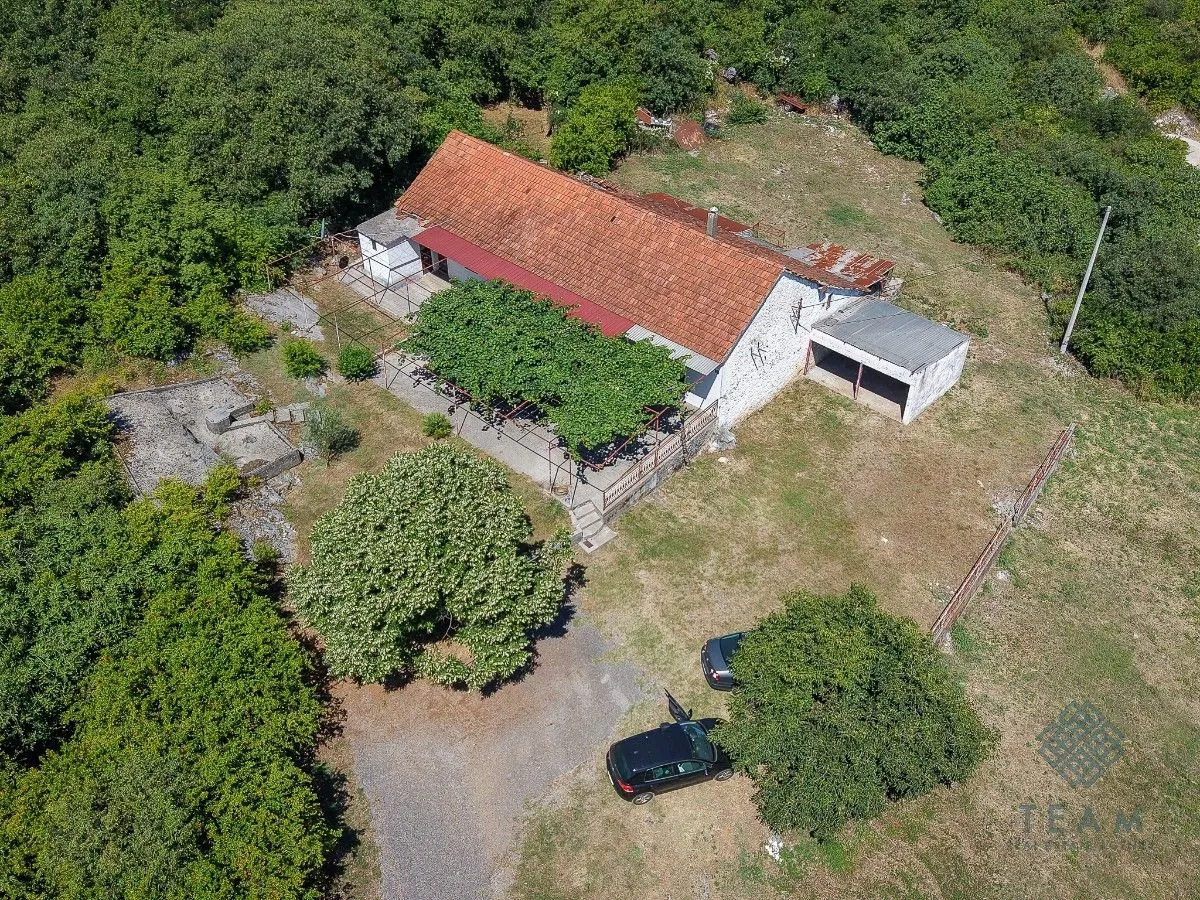 Sale, house, 112m², Beri, Podgorica