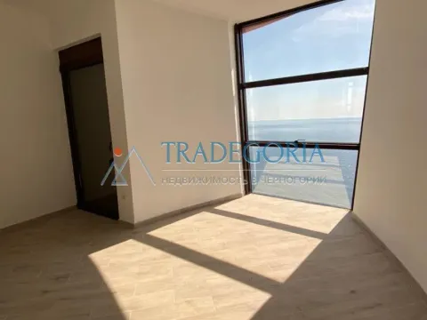 Prodaja, trosoban stan, 227m², Dobra Voda, Bar - image 14