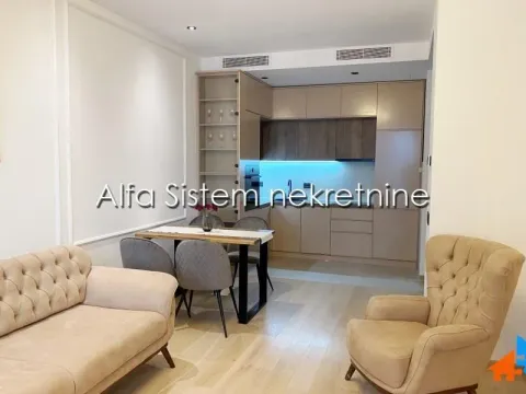 Rent, three bedroom apartment, 70m², Stari Grad, Beograd - image 2
