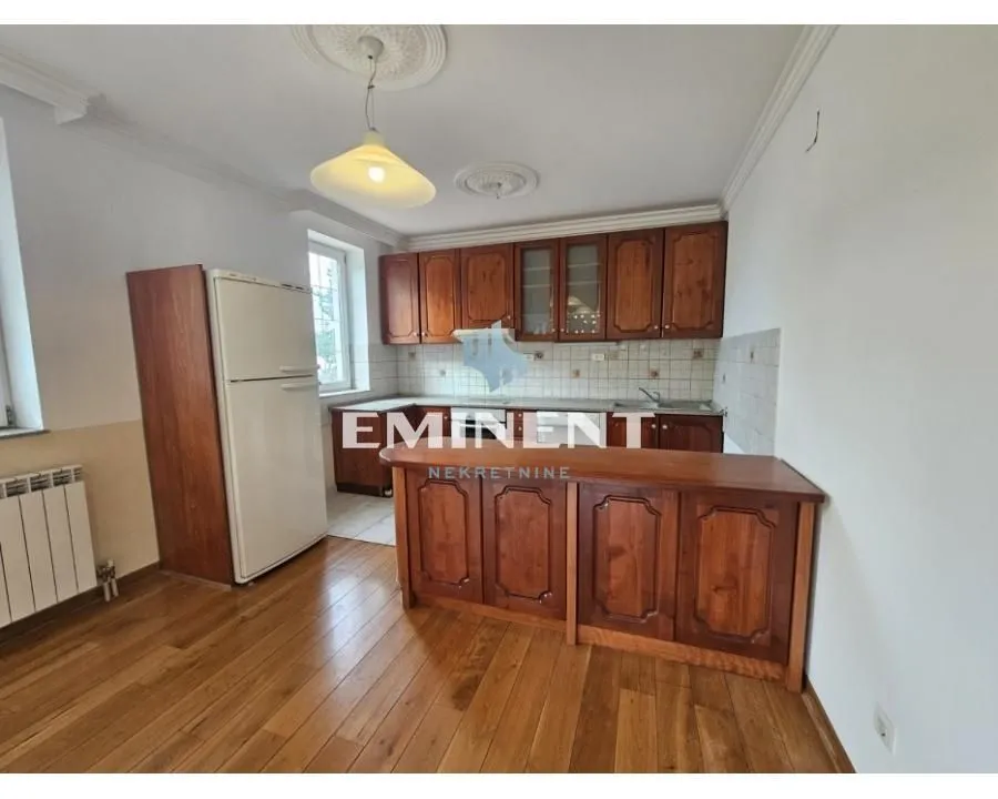 Rent, four bedroom apartment, 115m², Savski Venac, Beograd