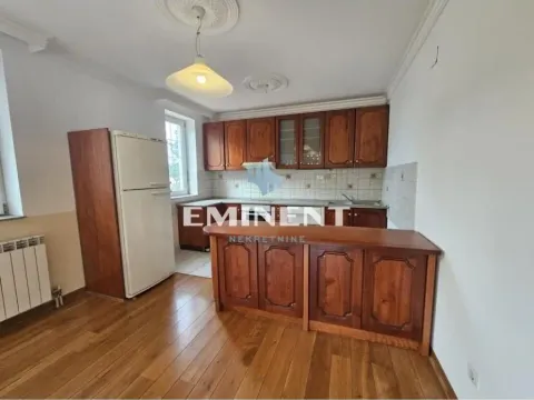 Izdavanje, četvorosoban stan, 115m², Savski Venac, Beograd - image 4