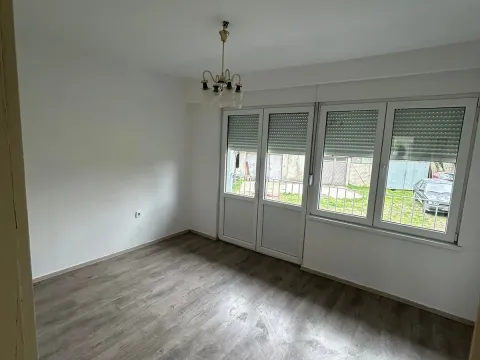 Prodaja, dvosoban stan, 65m², Centar, Nikšić - image 5