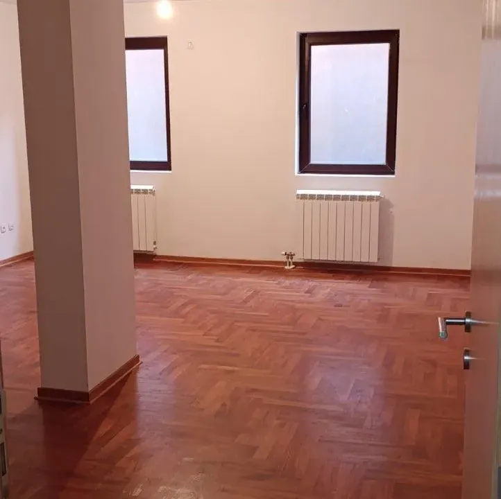 Prodaja, dvosoban stan, 56m², Crveni Krst, Beograd