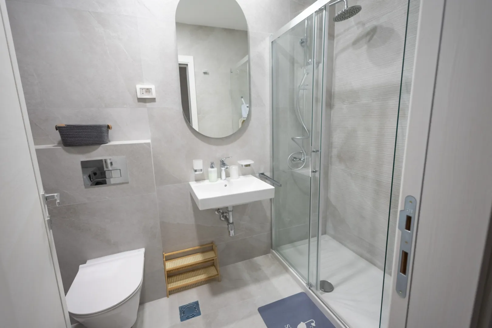 Rent, one bedroom apartment, 50m², Central Point, Podgorica