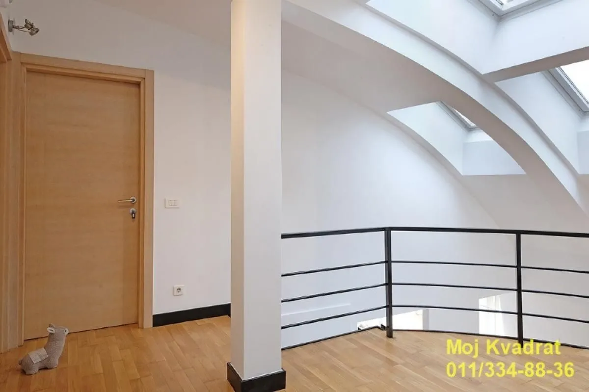 Sale, four bedroom apartment, 130m², Vračar Hram, Vračar Sve Podlokacije