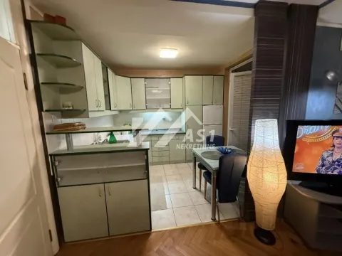 Izdavanje, dvosoban stan, 45m², Nova Detelinara, Novi Sad Sve Podlokacije - image 4