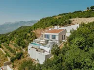 Rent, house, 250m², Blizikuće, Budva - image 1