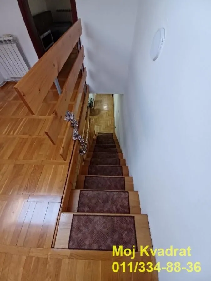 Sale, house, 108m², Uciteljsko Naselje, Zvezdara Sve Podlokacije