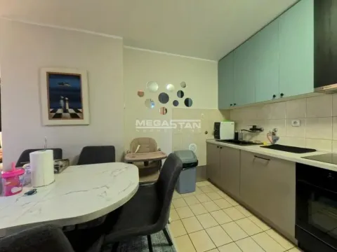 Prodaja, četvorosoban stan, 96m², Cerak, Beograd - image 17