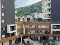 Izdavanje, dvosoban stan, 69m², Budva, Crna Gora - image 8