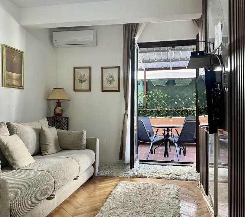 Prodaja, jednosoban stan, 37m², Golubovina, Budva