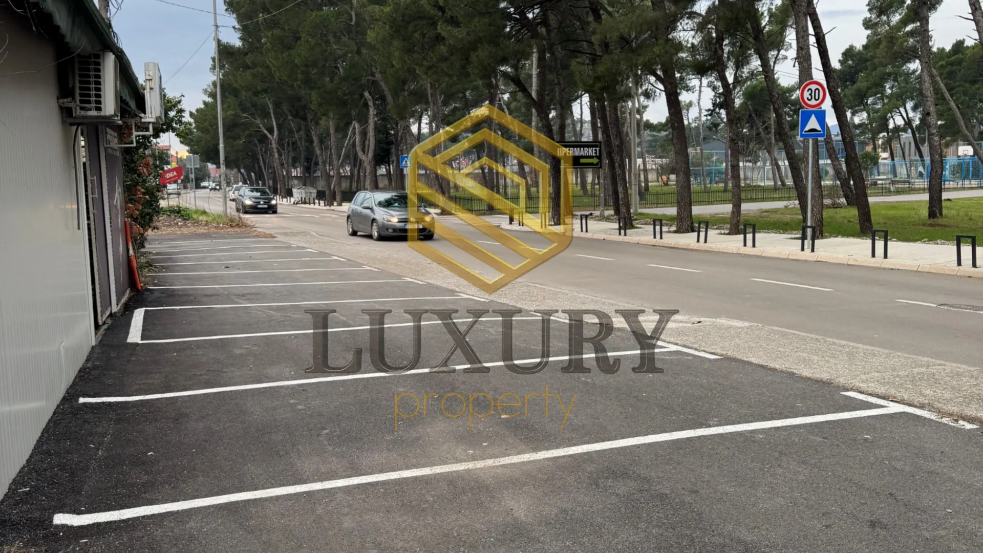 Rent, office space, 20m², Murtovina, Podgorica