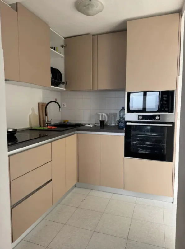 Prodaja, trosoban stan, 90m², Babin Do, Budva