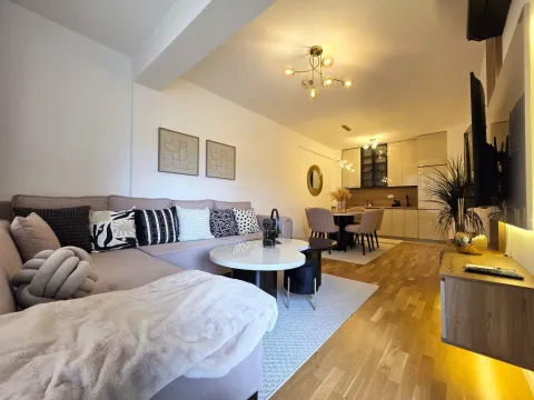 Rent, apartment, 67m², Stari Aerodrom, Podgorica - image 2