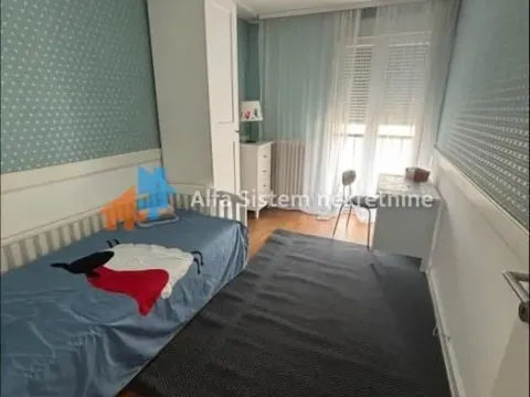 Rent, three bedroom apartment, 90m², Kalenić Pijaca, Vračar Sve Podlokacije - image 13