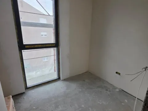 Sale, three bedroom apartment, 60m², Lekino Brdo, Voždovac Sve Podlokacije - image 5