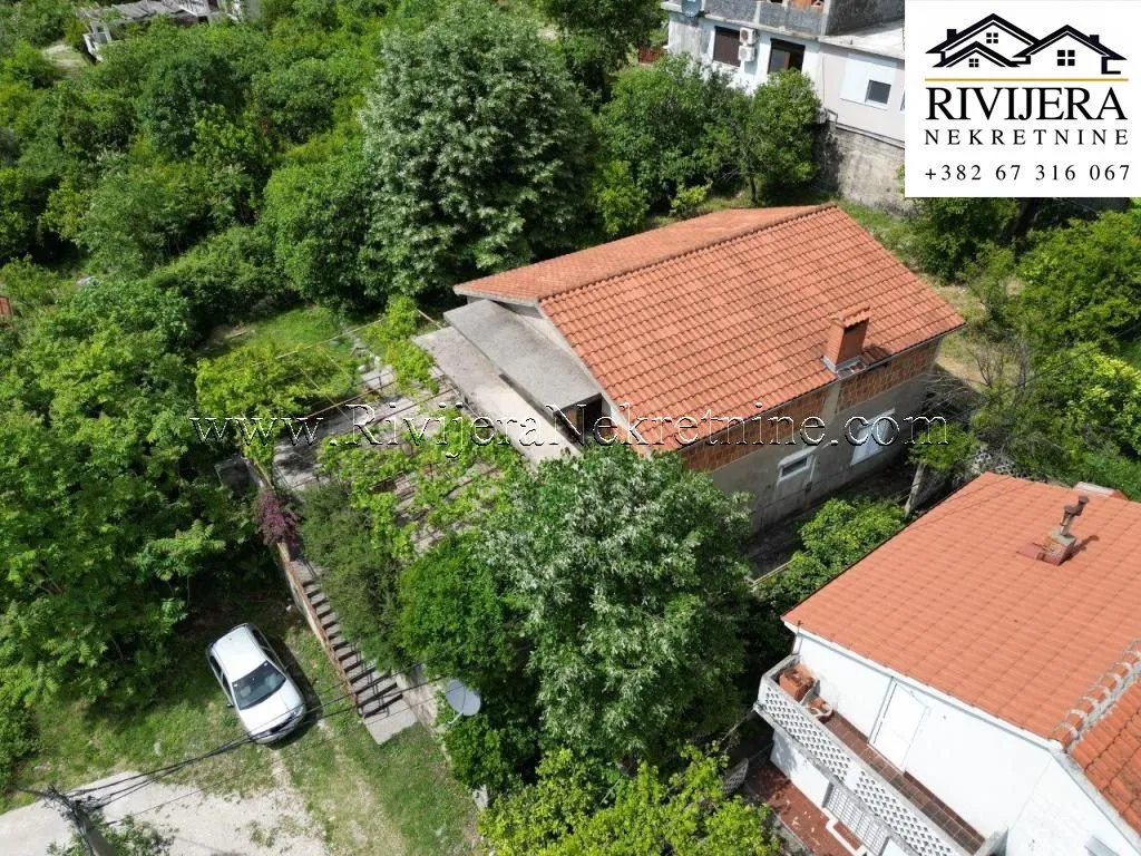 Prodaja, kuća, 180m², Risan, Kotor