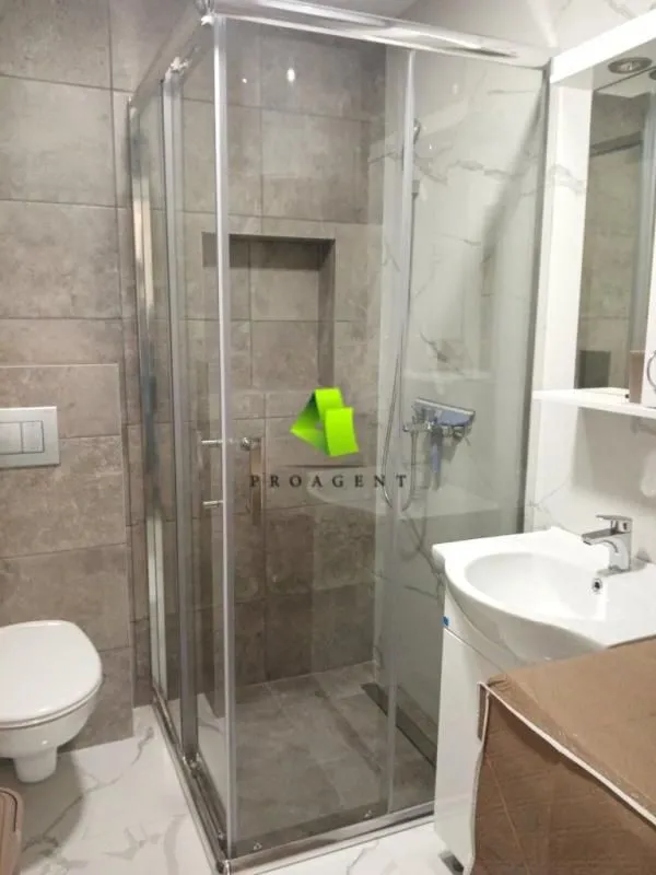 Izdavanje, dvosoban stan, 56m², Palilula, Niš