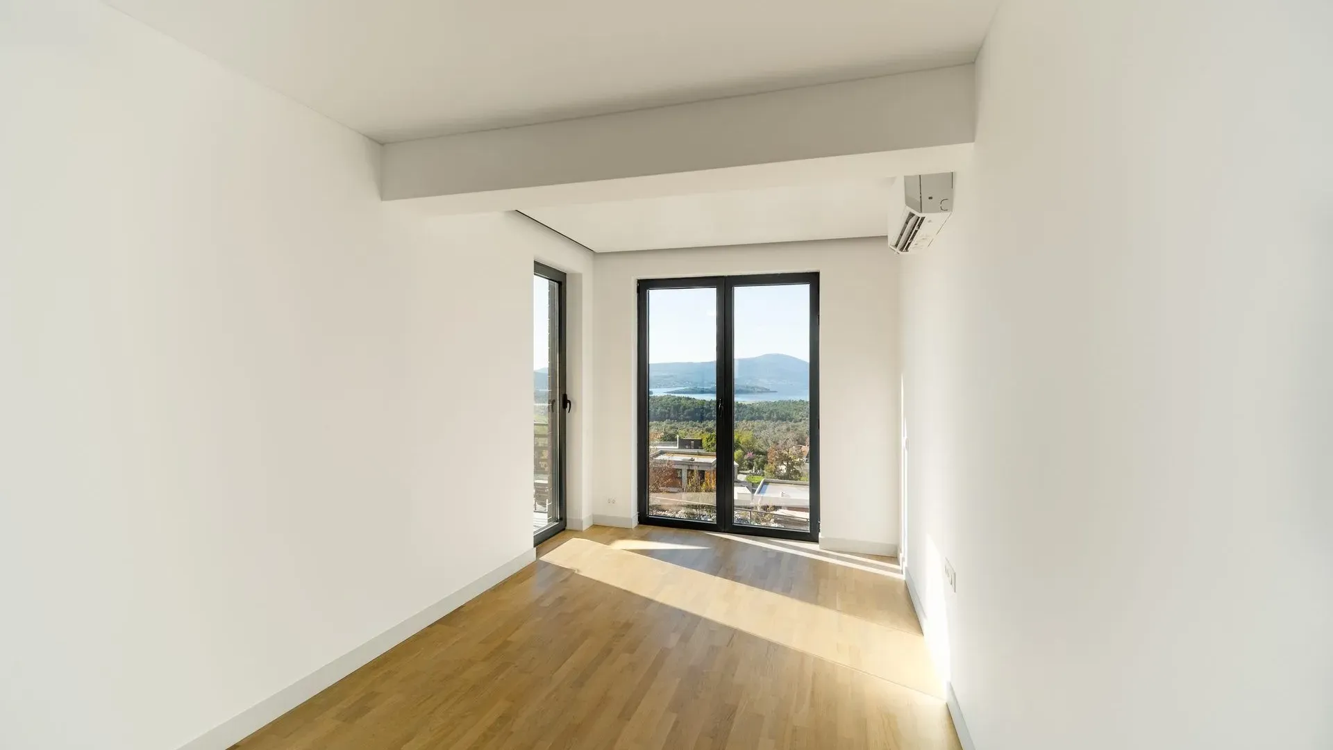 Prodaja, kuća, 110m², Centar, Tivat