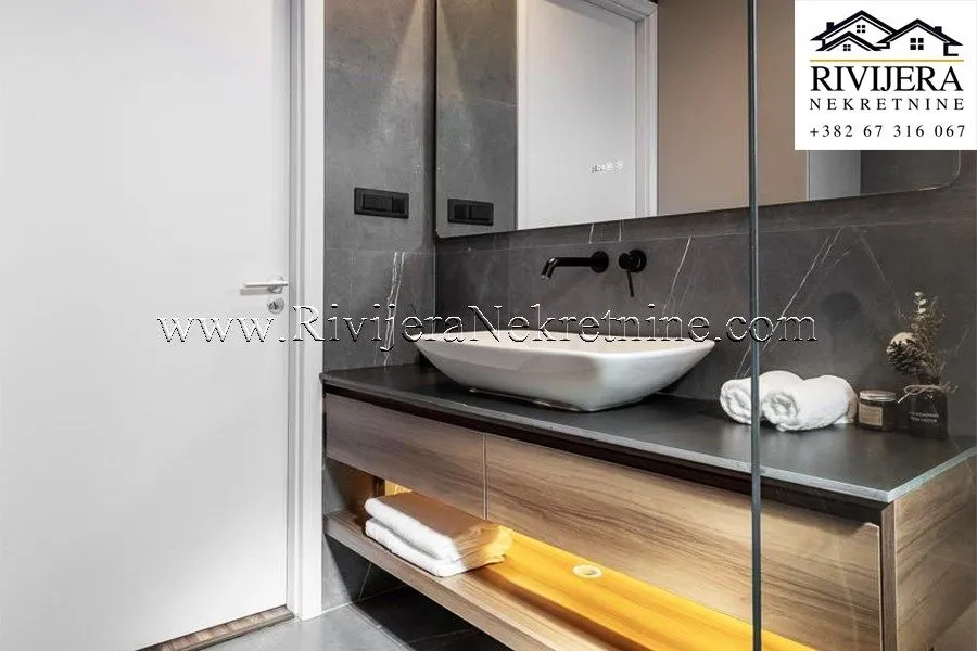 Prodaja, jednosoban stan, 52m², Radanovići, Kotor