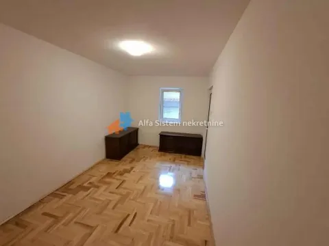 Rent, land lot, 70m², Kluz, Zvezdara Sve Podlokacije - image 10