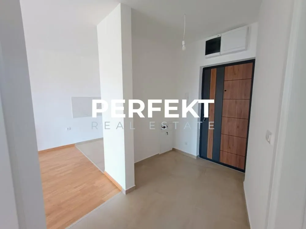 Prodaja, dvosoban stan, 51m², Pančevo, Srbija