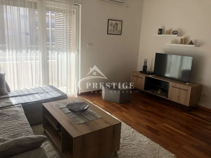 Rent, one bedroom apartment, 50m², City Kvart, Podgorica