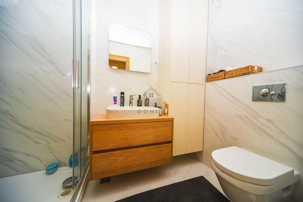 Izdavanje, dvosoban stan, 75m², New City, Podgorica