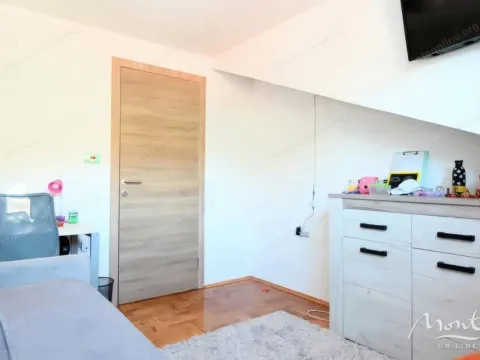 Prodaja, dvosoban stan, 103m², Donja Gorica, Podgorica - image 10