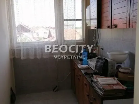 Prodaja, stan, 65m², Pejton, Podgorica - image 16