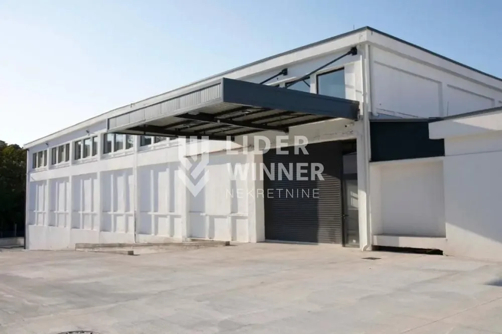 Rent, office space, 3000m², Karaburma, Palilula Sve Podlokacije