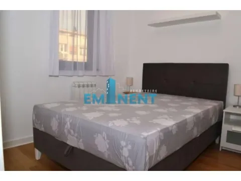 Rent, two bedroom apartment, 44m², Gundulićev Venac, Beograd - image 5