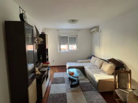 Rent, one bedroom apartment, 45m², Stari Aerodrom, Podgorica