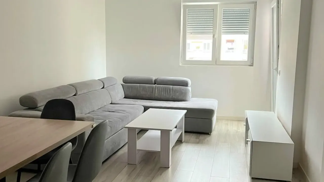 Rent, two bedroom apartment, 53m², Rozino, Budva