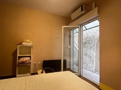 Prodaja, jednosoban stan, 35m², Petrovac, Budva - image 4
