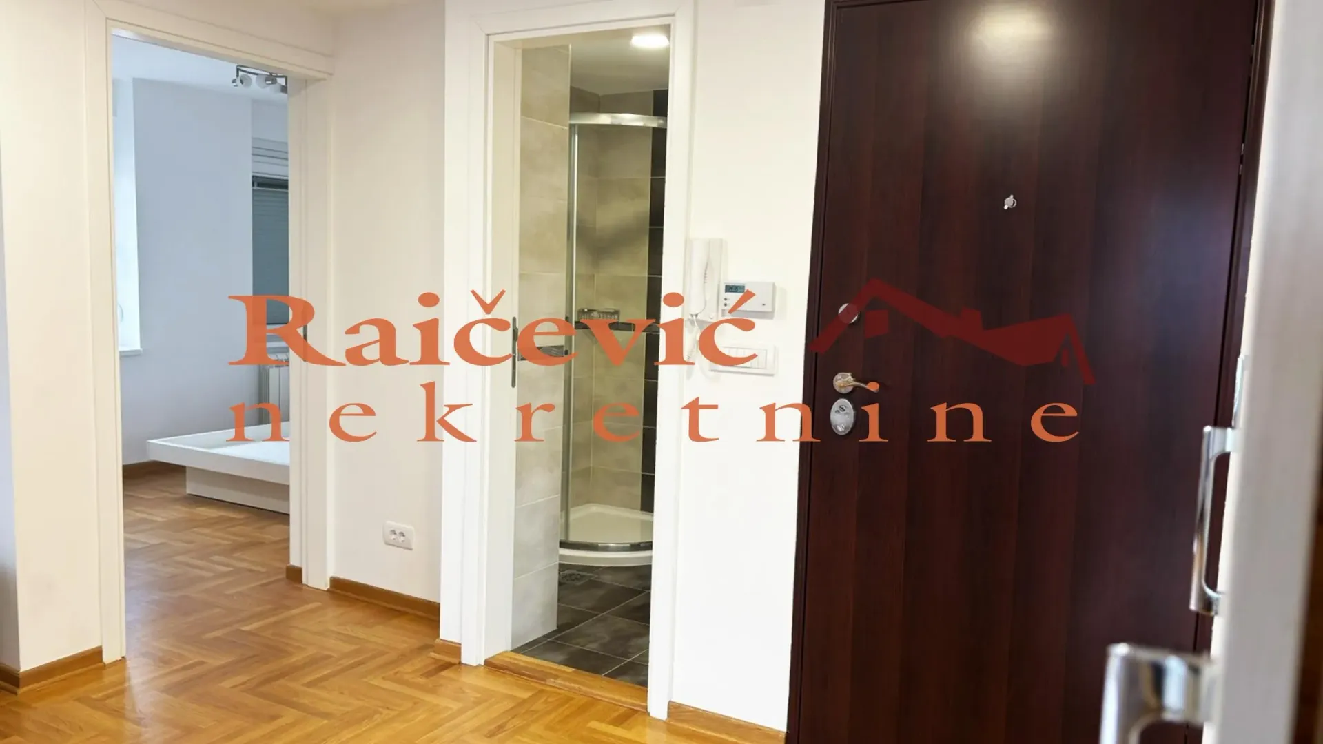 Prodaja, četvorosoban stan, 84m², Lion, Zvezdara Sve Podlokacije
