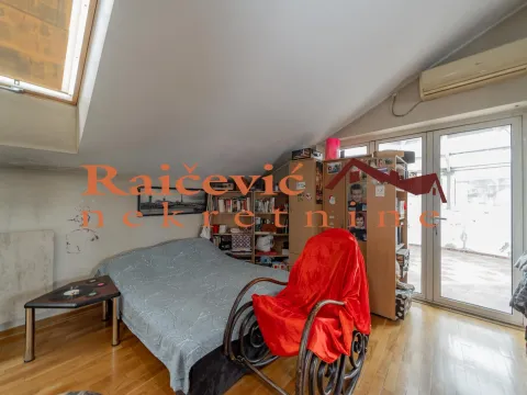 Sale, four bedroom apartment, 160m², Profesorska Kolonija, Palilula Sve Podlokacije - image 6