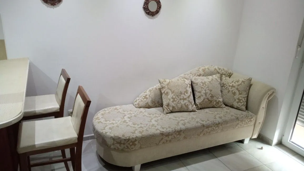 Stan-na-dan, jednosoban stan, 39m², Sveti Stasije, Kotor