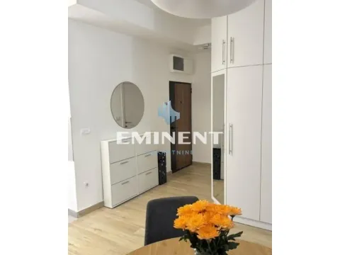 Izdavanje, stan, 52m², Palilula Sve Podlokacije, Beograd - image 6