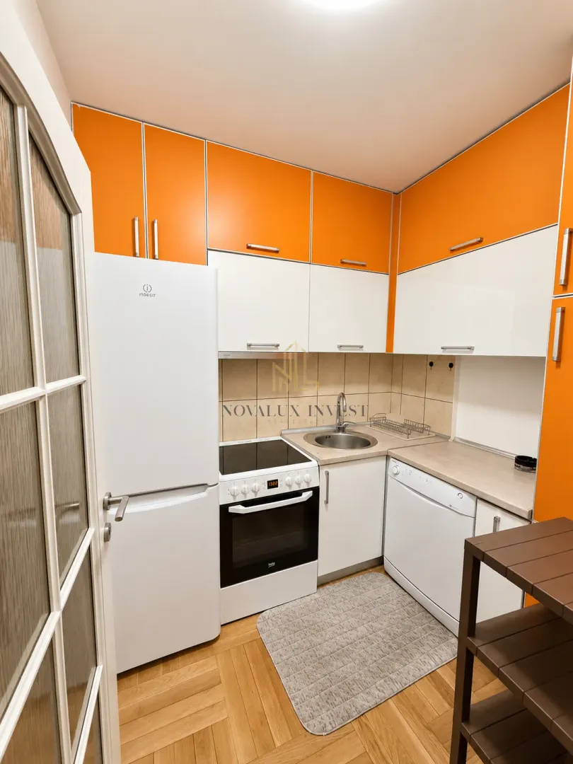 Izdavanje, jednosoban stan, 50m², Stari Aerodrom, Podgorica