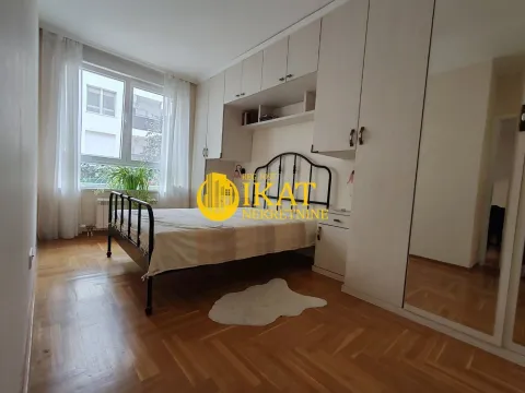 Izdavanje, dvosoban stan, 48m², Višnjička Banja, Palilula Sve Podlokacije - image 3